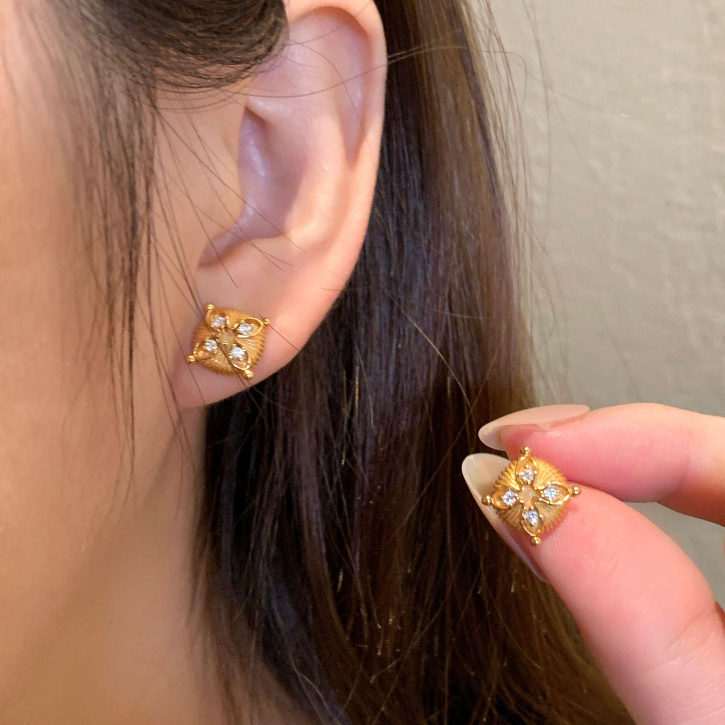 S925 Sterling Silver Gold Plated Floral Crystal Stud Earrings