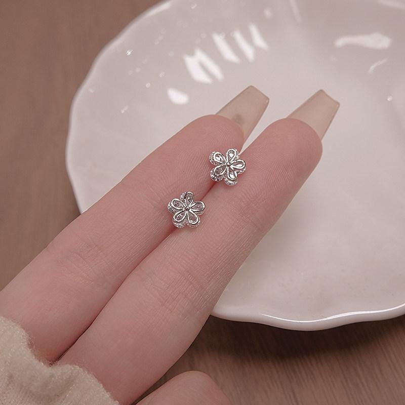 Sterling Silver Four Leaf Clover Lucky Stud Earrings