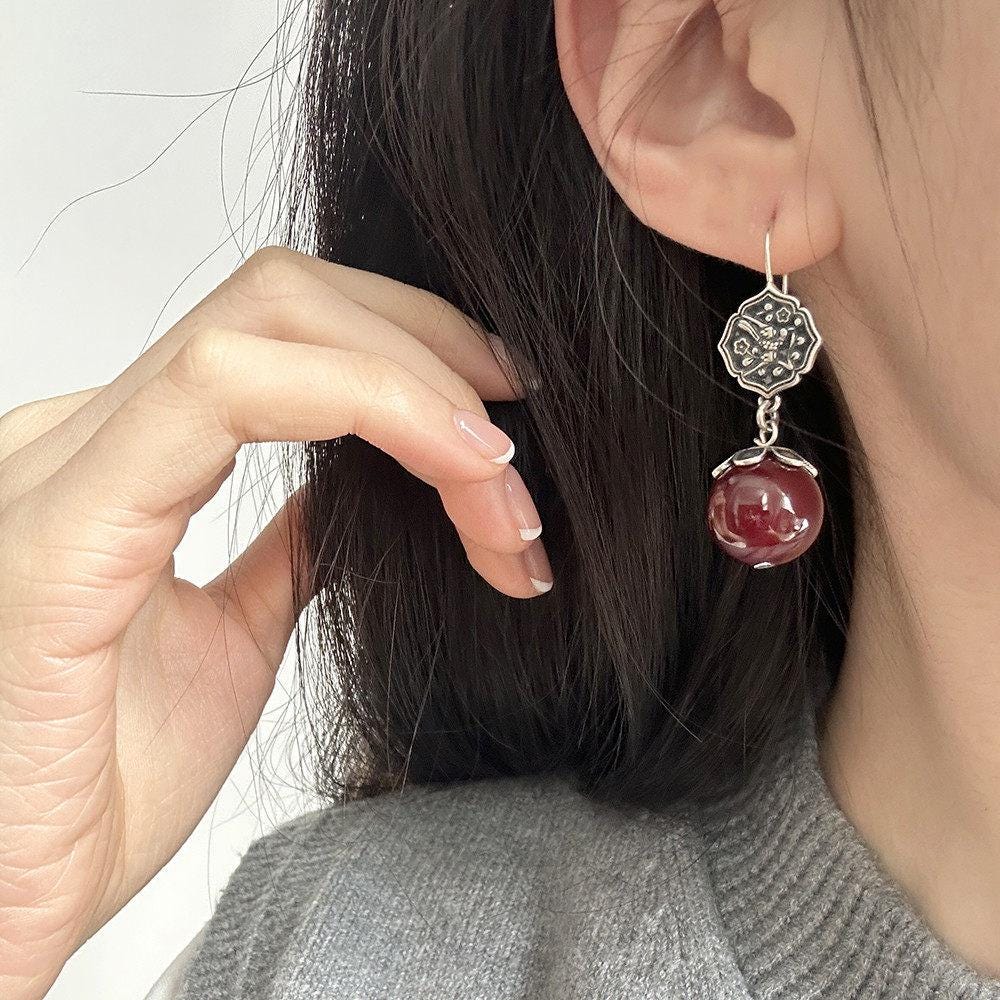 Red Agate Asymmetric Long Dangle Chinese Style Earrings