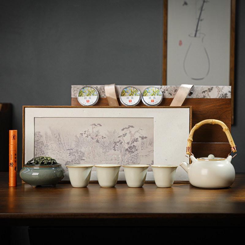 Chinese Teacups Set Traditional Craftsmanship