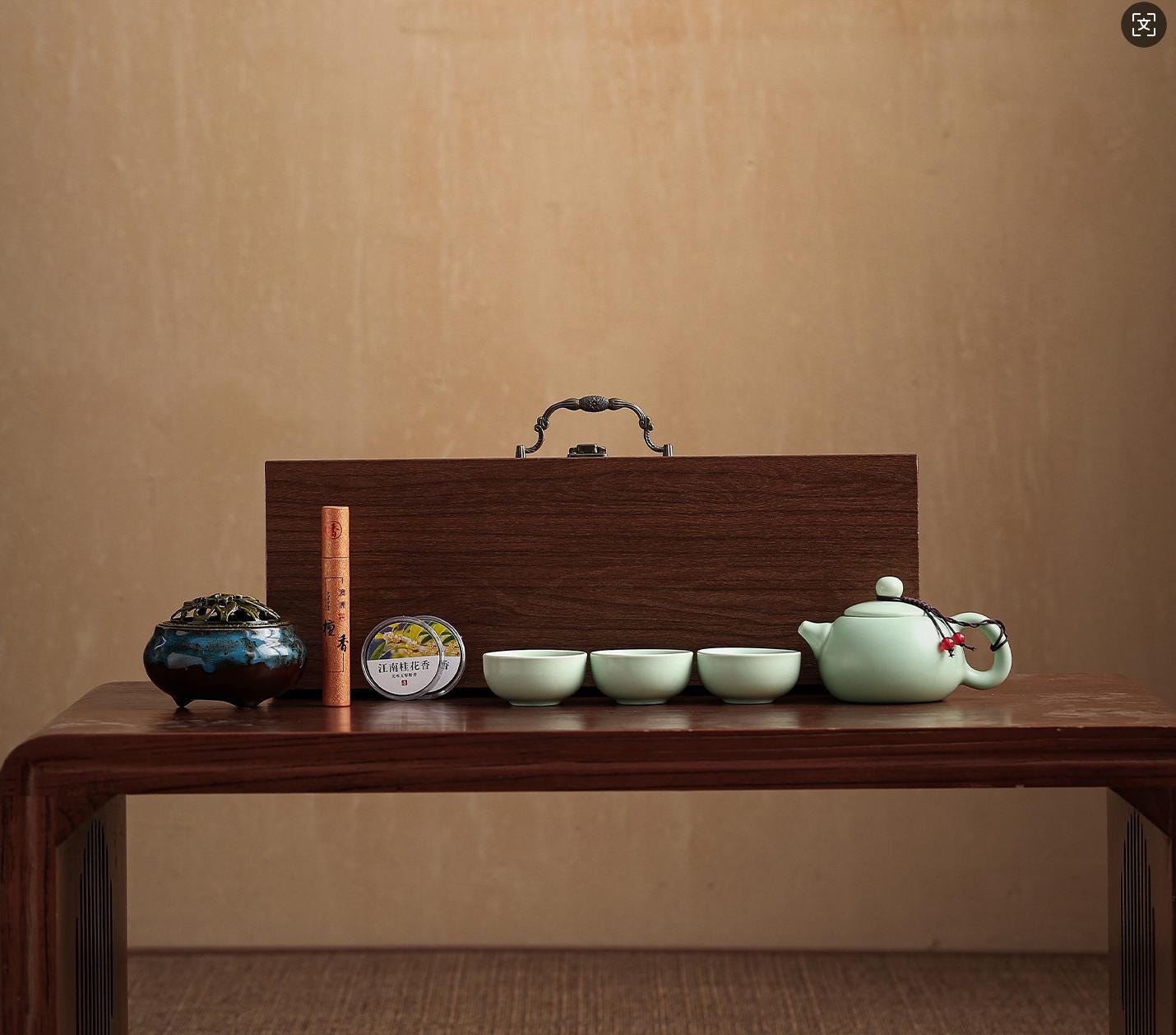 Chinese Teacups Set Traditional Craftsmanship