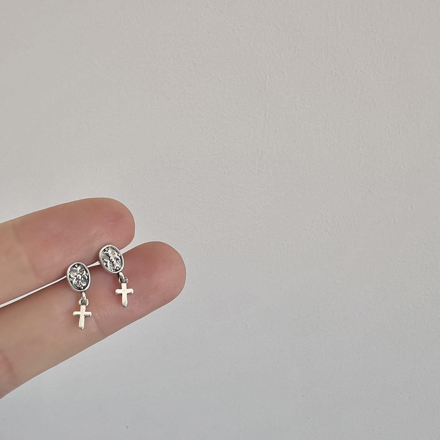 Gothic Punk Stud Earrings Titanium Steel